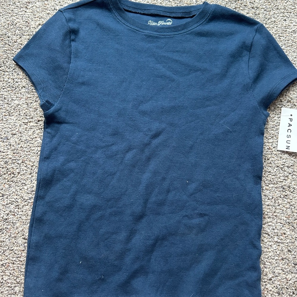 navy top